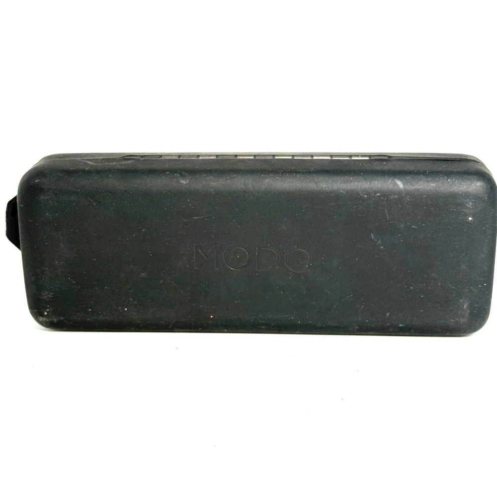 Modo‎ Black Hard Shell Eyeglasses Case with Cleaning Cloth